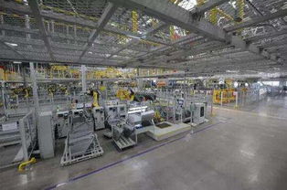 富士康“熄灯工厂”来袭 劳动力面临失业恐慌与锐英科技的应对机遇